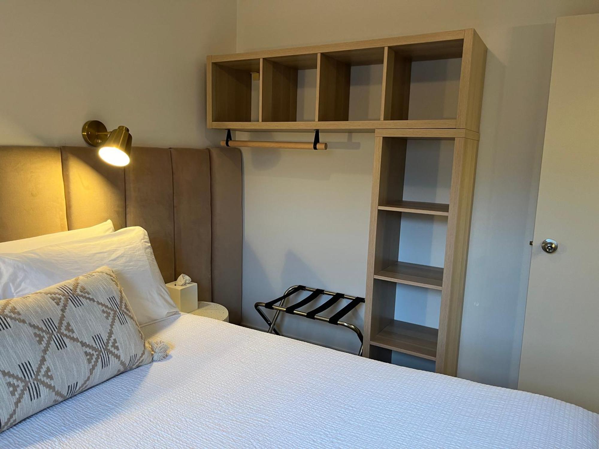 Lakeside Villa & Nordic Spa 彭蒂克顿 外观 照片